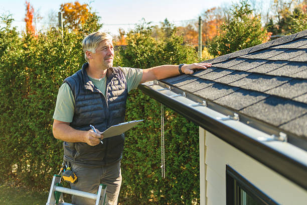 Professional Roofing technician working in Norris, SC